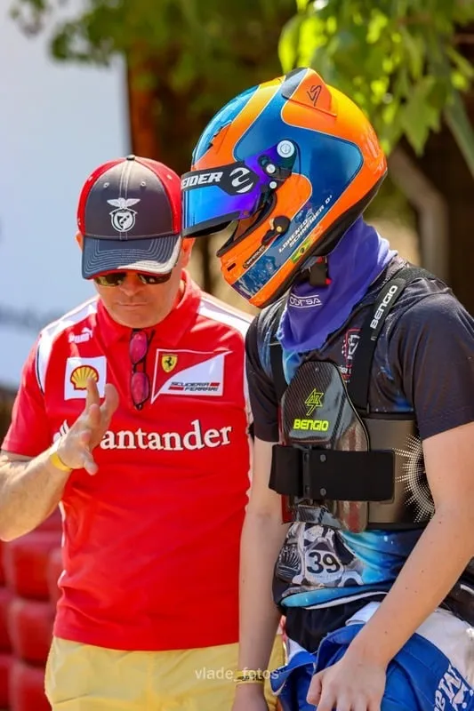 Lorenzo com boné Liqui Moly nos bastidores